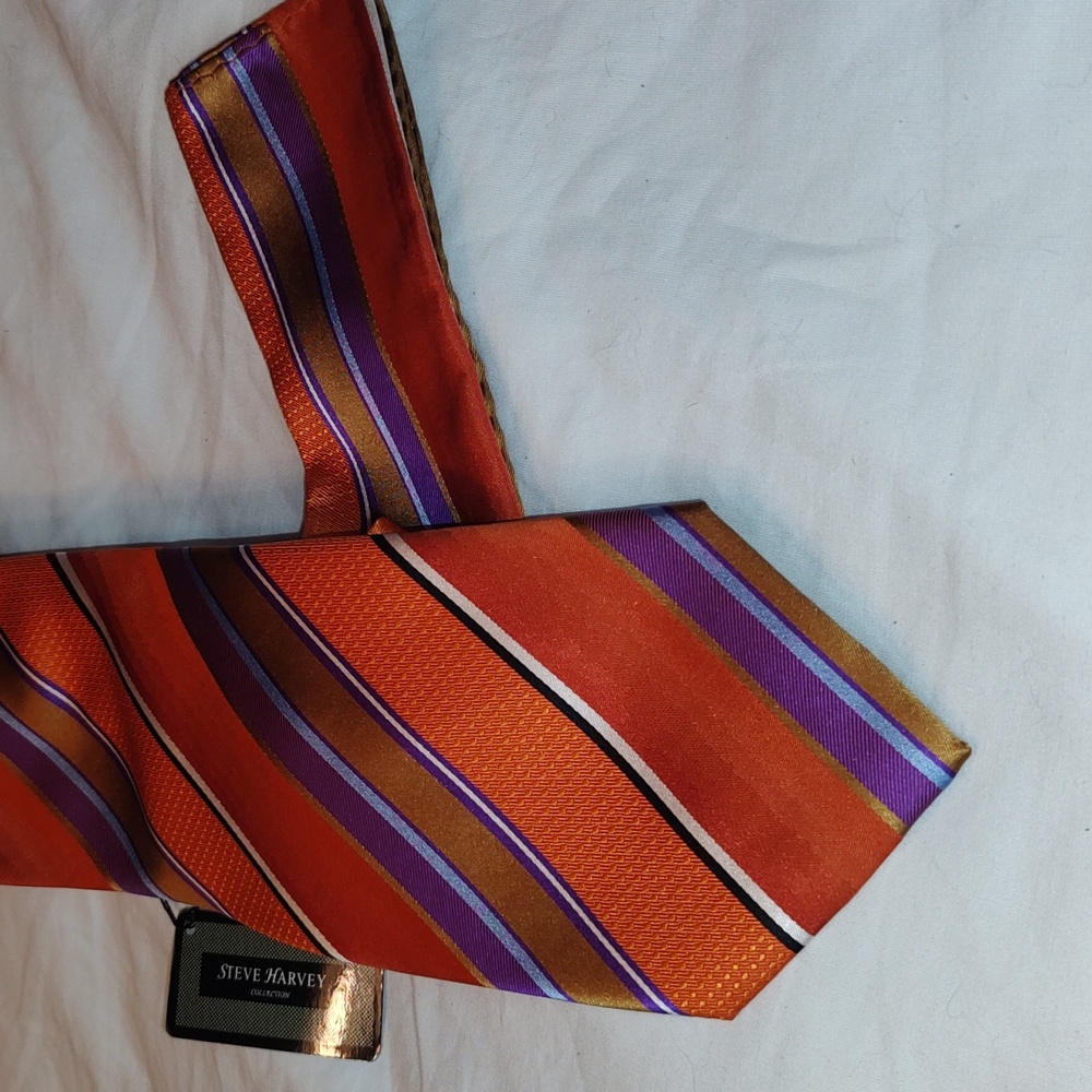 Steve Harvey NWT Striped orange and purple tie and pocket square set